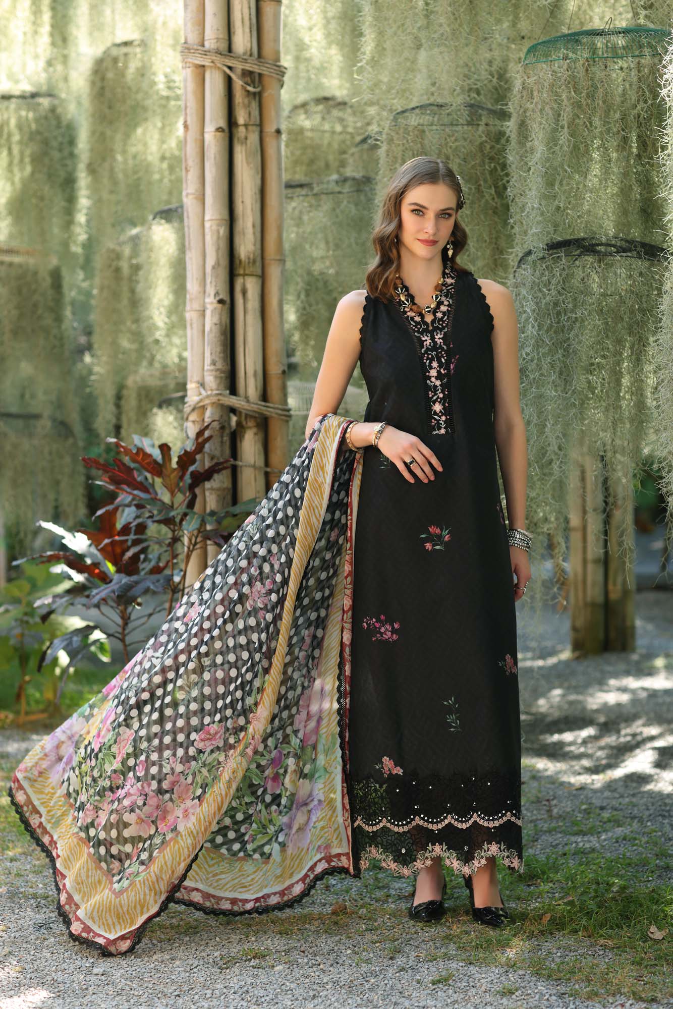Noor by Saadia Asad | Eid Luxe Printedkari | D10-B - Official Noor by Saadia Asad stockist in UK - Sakeena London