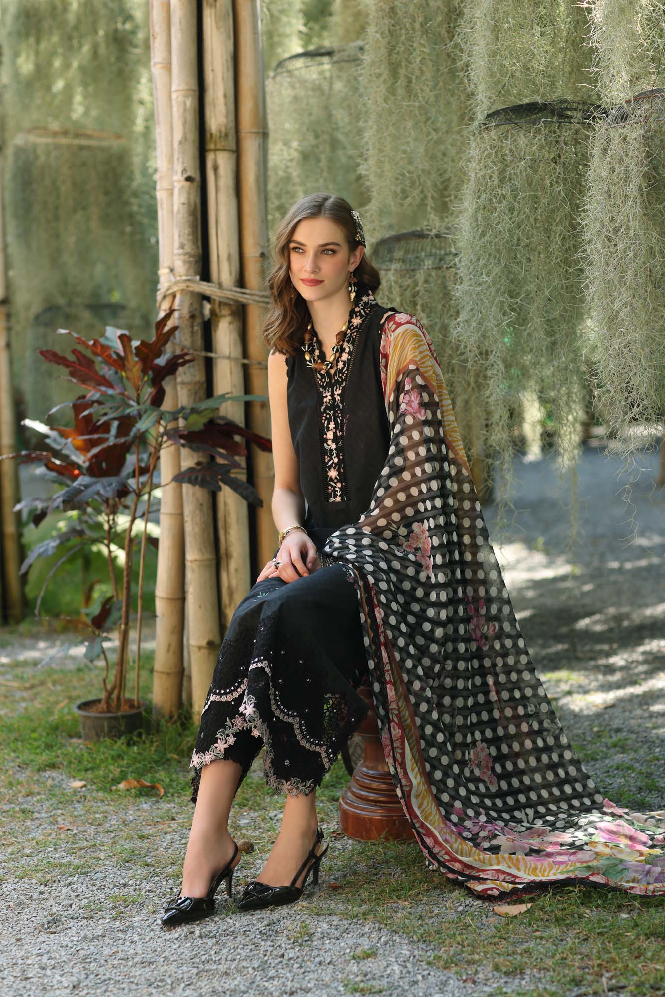 Noor by Saadia Asad | Eid Luxe Printedkari | D10-B - Official Noor by Saadia Asad stockist in UK - Sakeena London