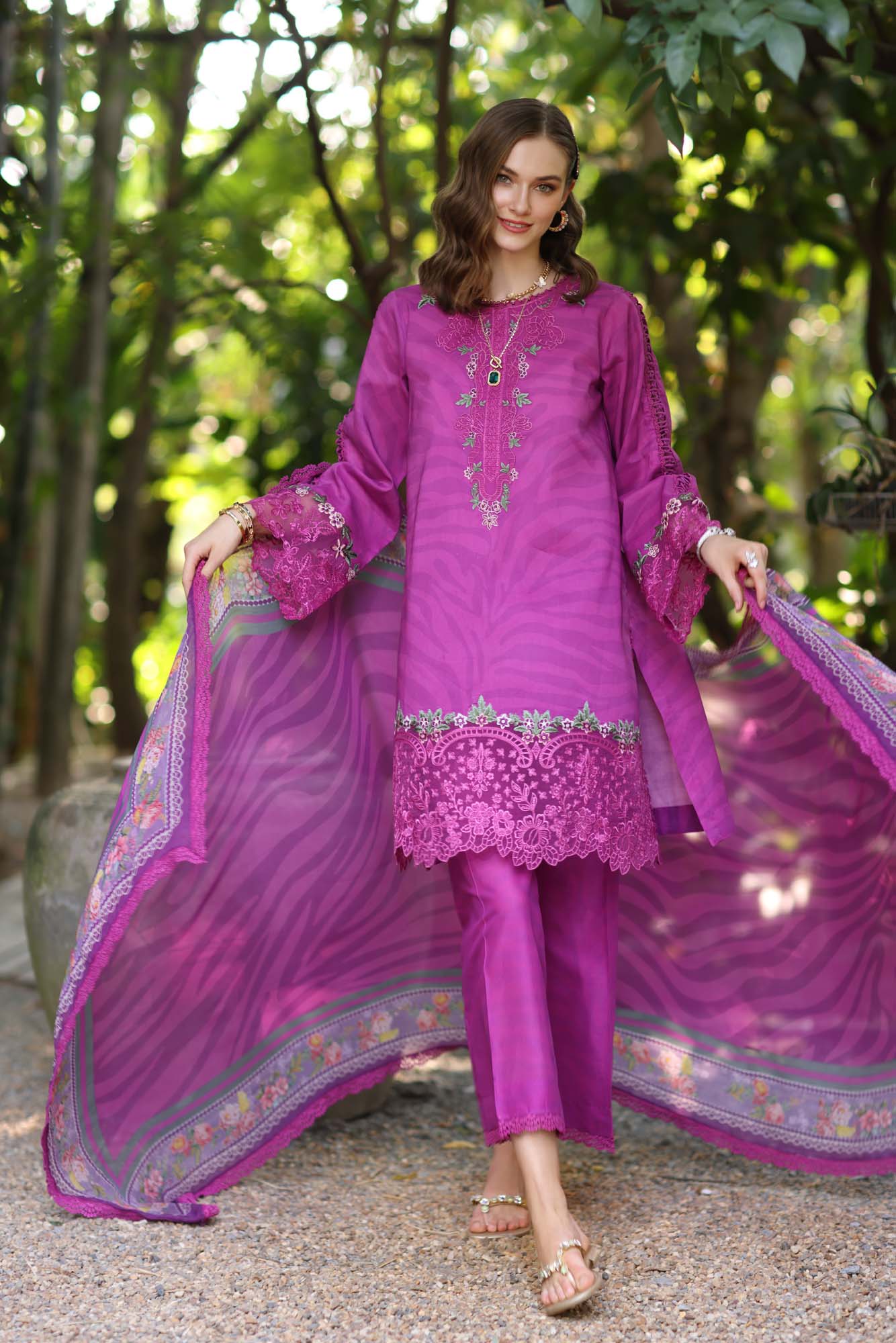 Noor by Saadia Asad | Eid Luxe Printedkari | D1-A - Official Noor by Saadia Asad stockist in UK - Sakeena London