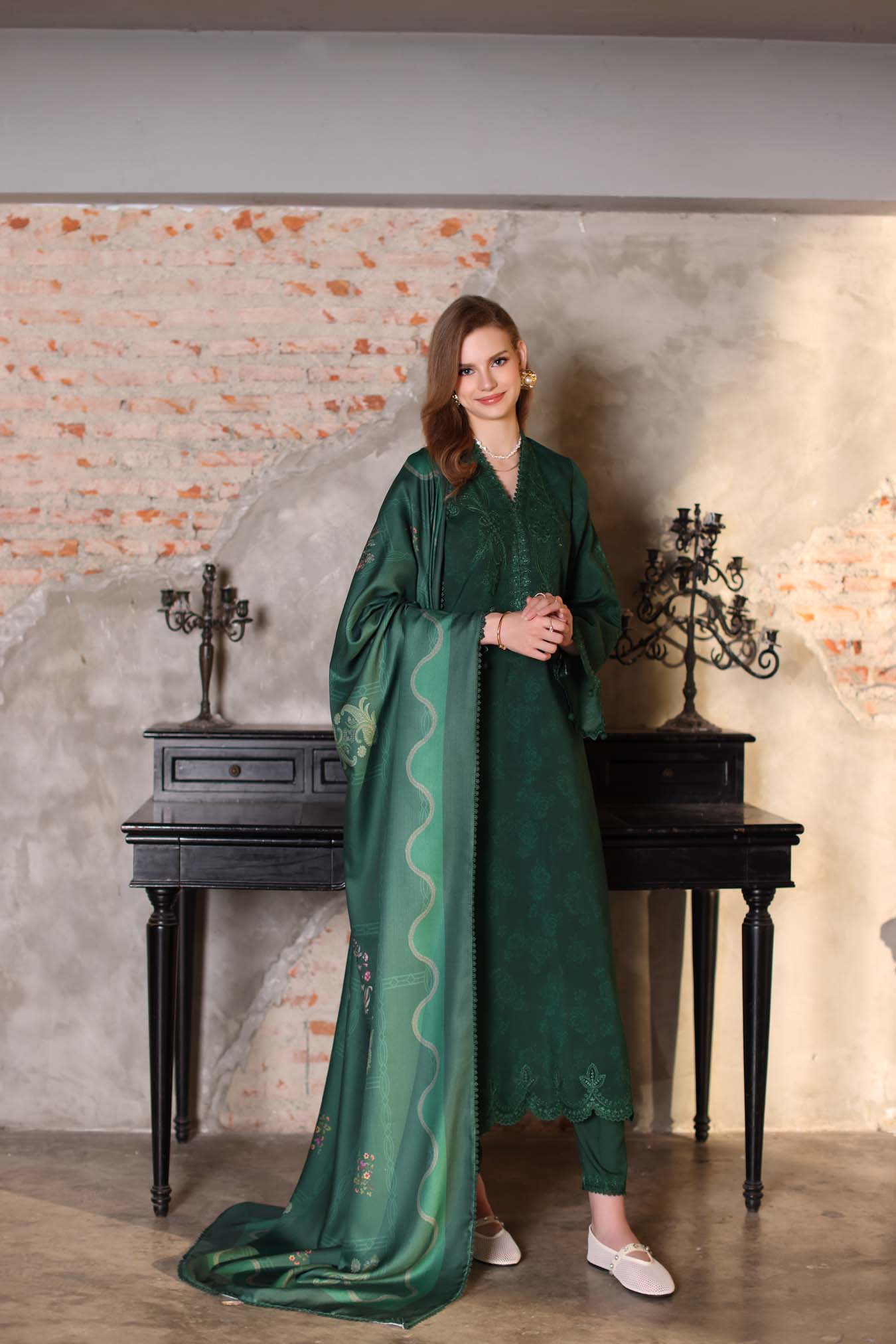 Saadia Asad | Winter Printkhaas 25 | D3 - A - Official Saadia Asad stockist in UK - Sakeena London