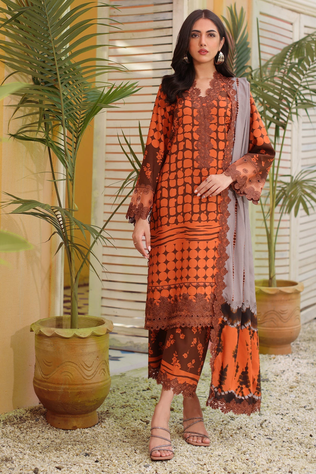 Charizma | Sheen Embroidered Linen Shawl | SHW4-08 - Official Charizma stockist in UK - Sakeena London