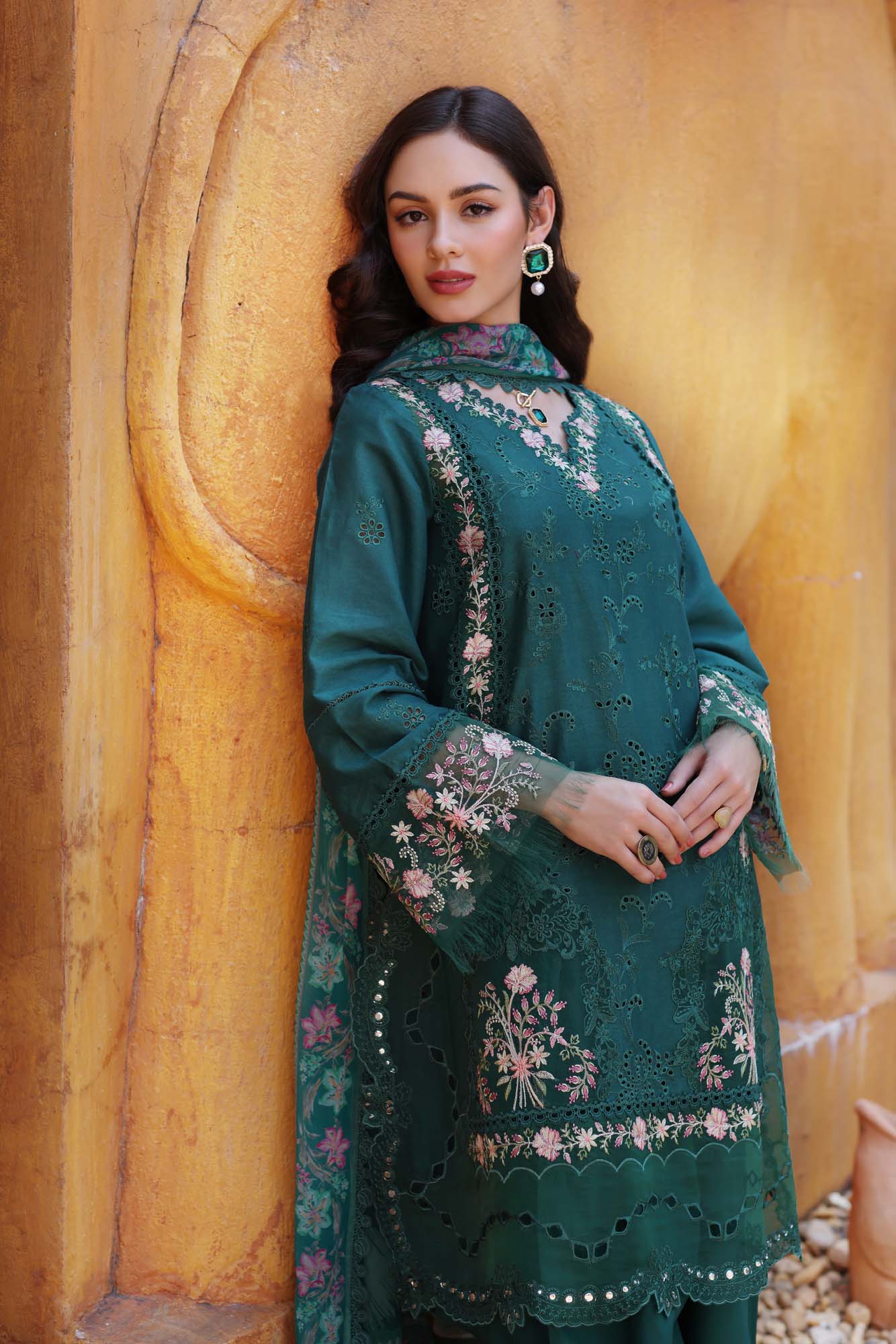 Noor by Saadia Asad | Eid Luxury Laserkari 25 | D10-A - Official Noor by Saadia Asad stockist in UK - Sakeena London