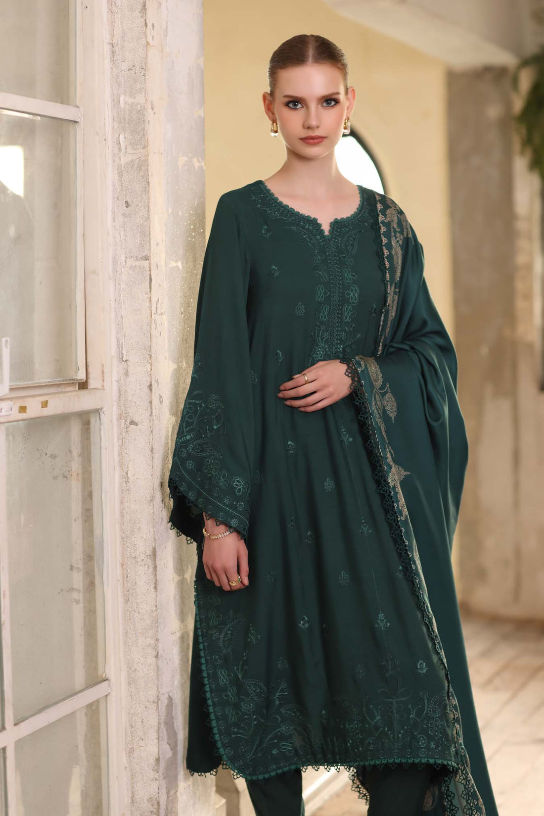 Saadia Asad | Winter Printkhaas 25 | D9- A - Official Saadia Asad stockist in UK - Sakeena London