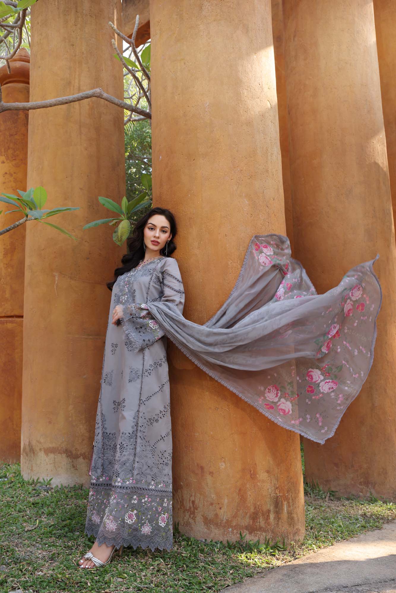 Noor by Saadia Asad | Eid Luxury Laserkari 25 | D2-B - Official Noor by Saadia Asad stockist in UK - Sakeena London