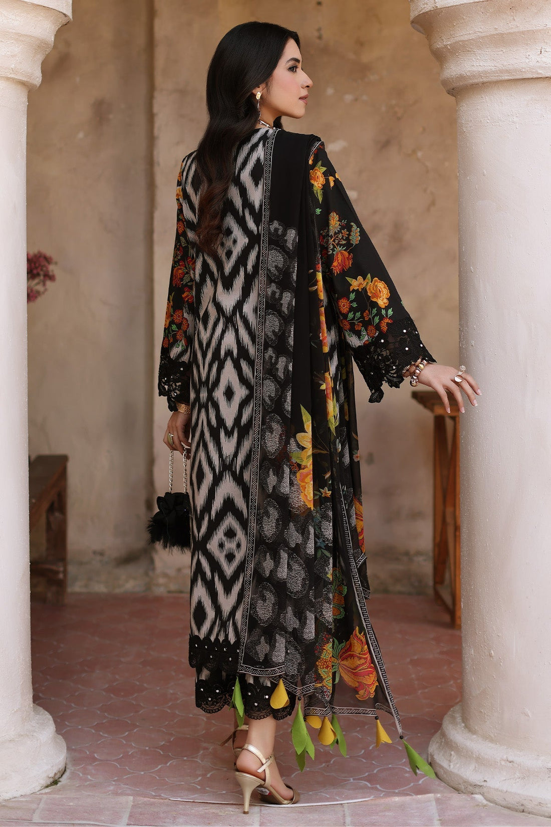 Charizma | Lawn Collection 24 | CCS4-13 - Official Charizma stockist in UK - Sakeena London