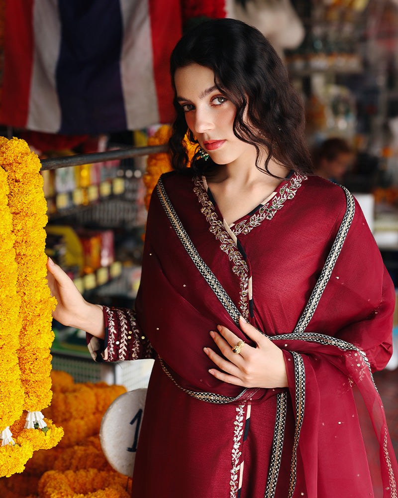 Ain | Prestige Festive Edit | AN-142 F - Official Ain stockist in UK - Sakeena London