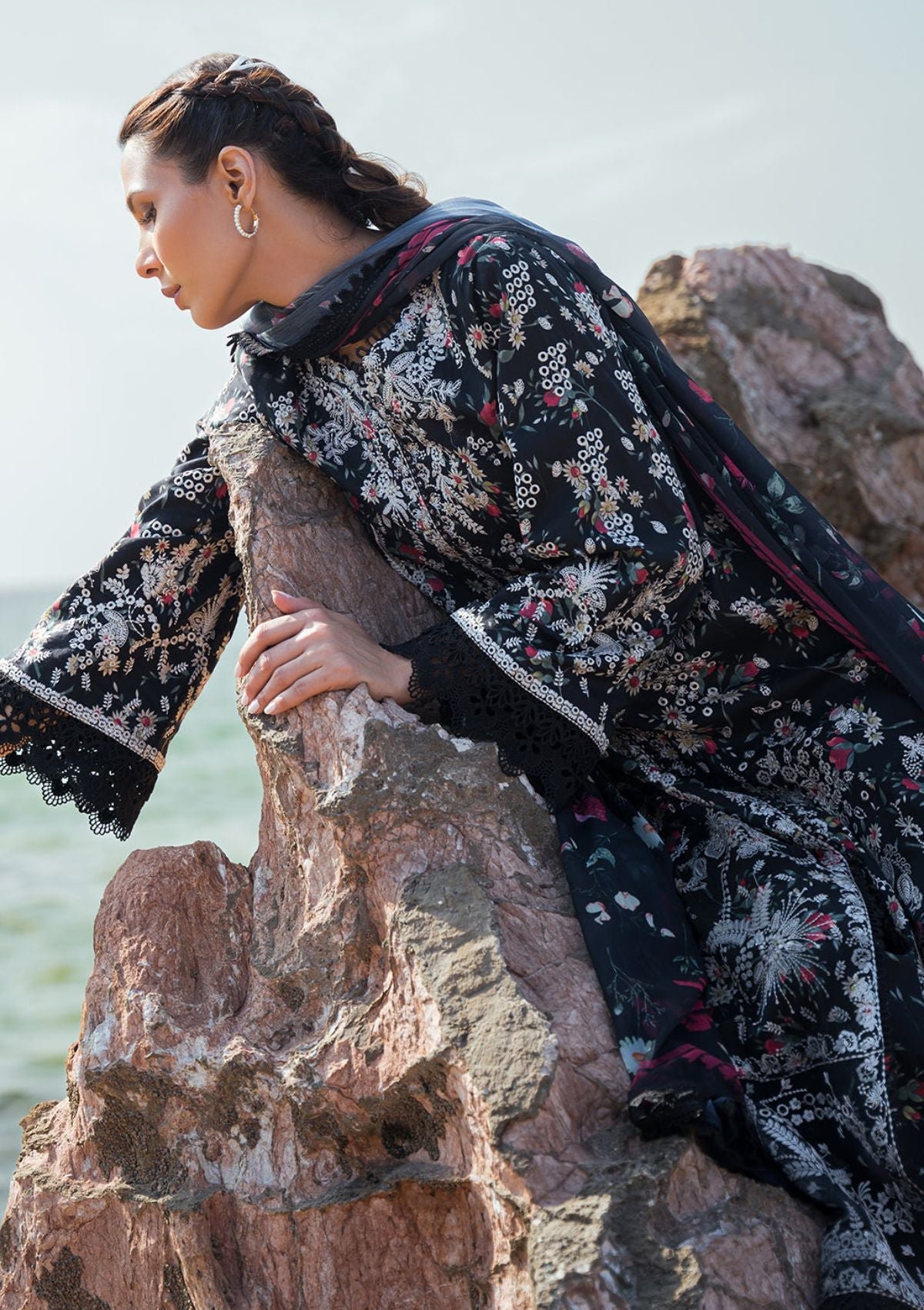 Lawn Collection - Afrozeh - Summer Together - Lawnkari - Levana