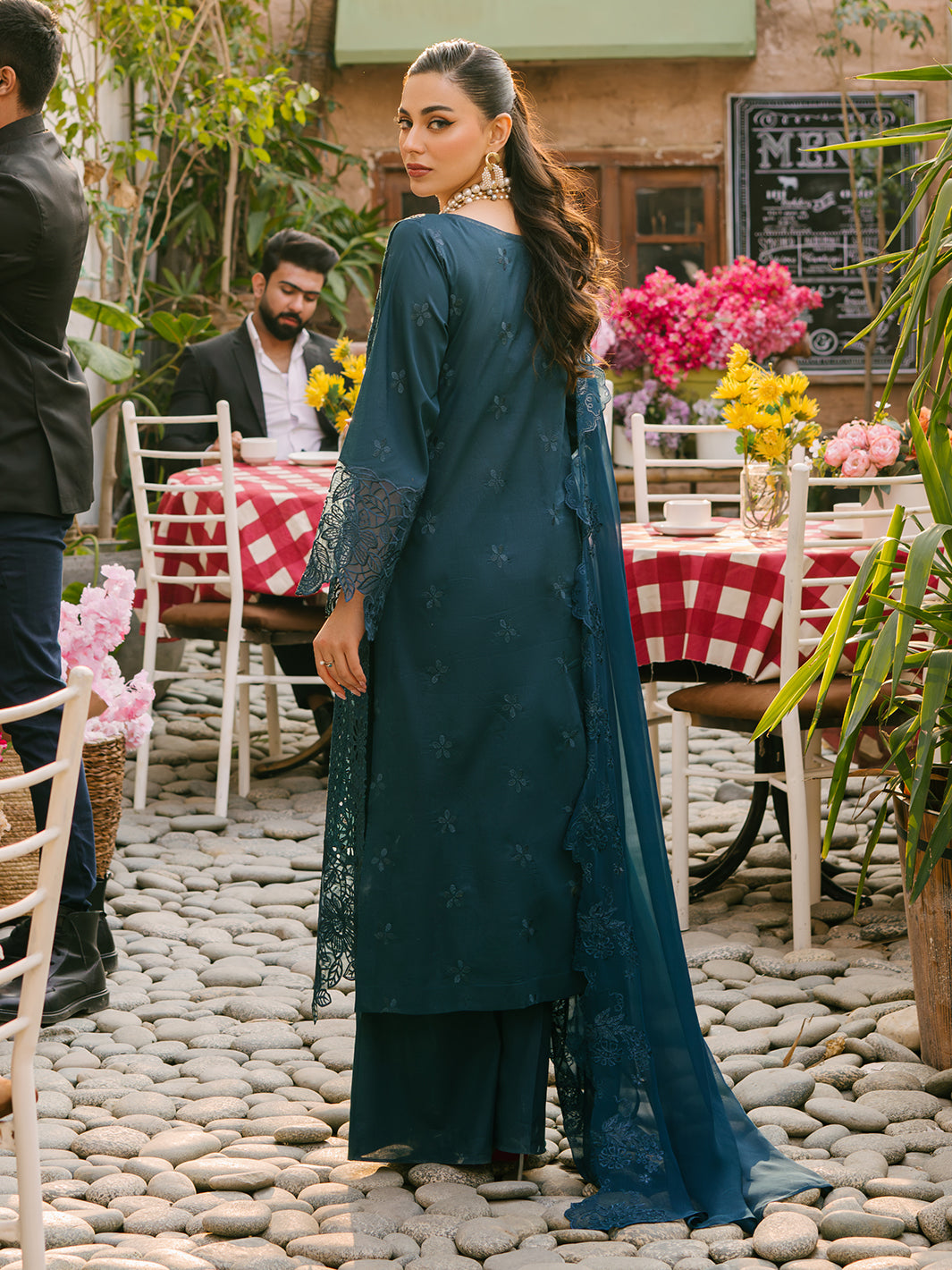 Mahnur | Mahrukh Eid Edit 24 | AMELIA - Official Mahnur stockist in UK - Sakeena London