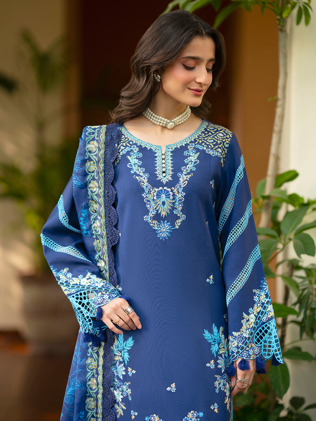 Mahnur | Angan Embroidered Lawn 26 | AN-002