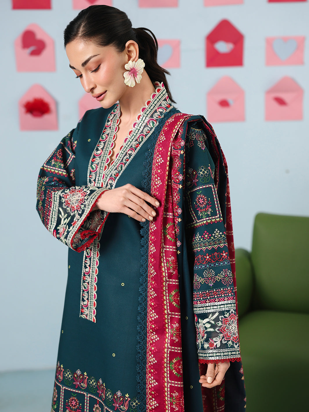 Mahnur | Anaya Lawn | AN-2-09