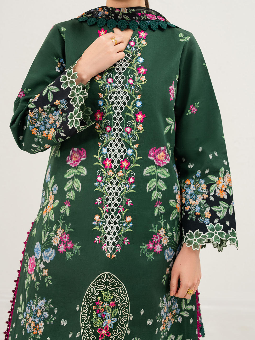Mahnur | Anaya Lawn | ANA-002