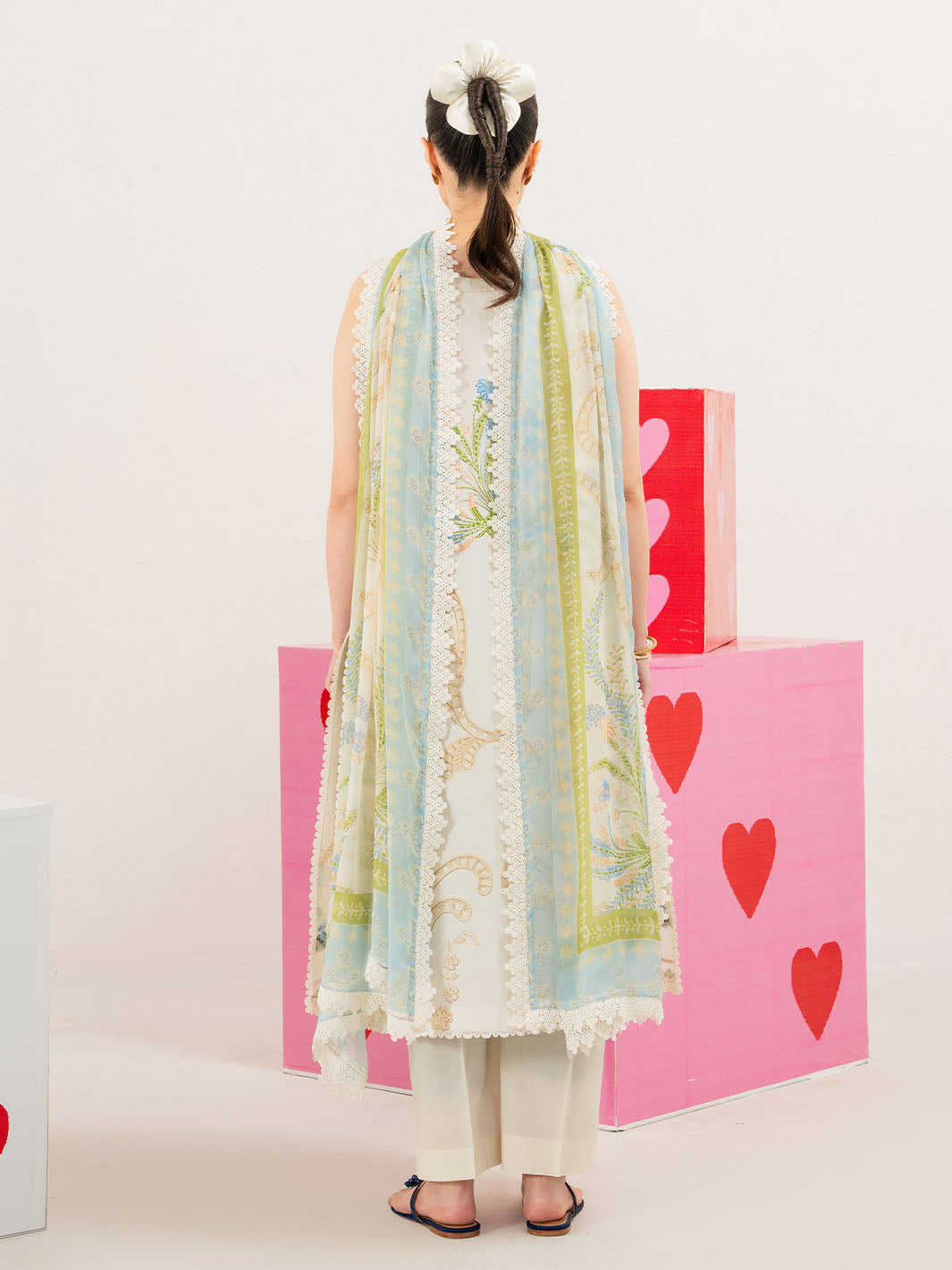 Mahnur | Anaya Lawn | ANA-010