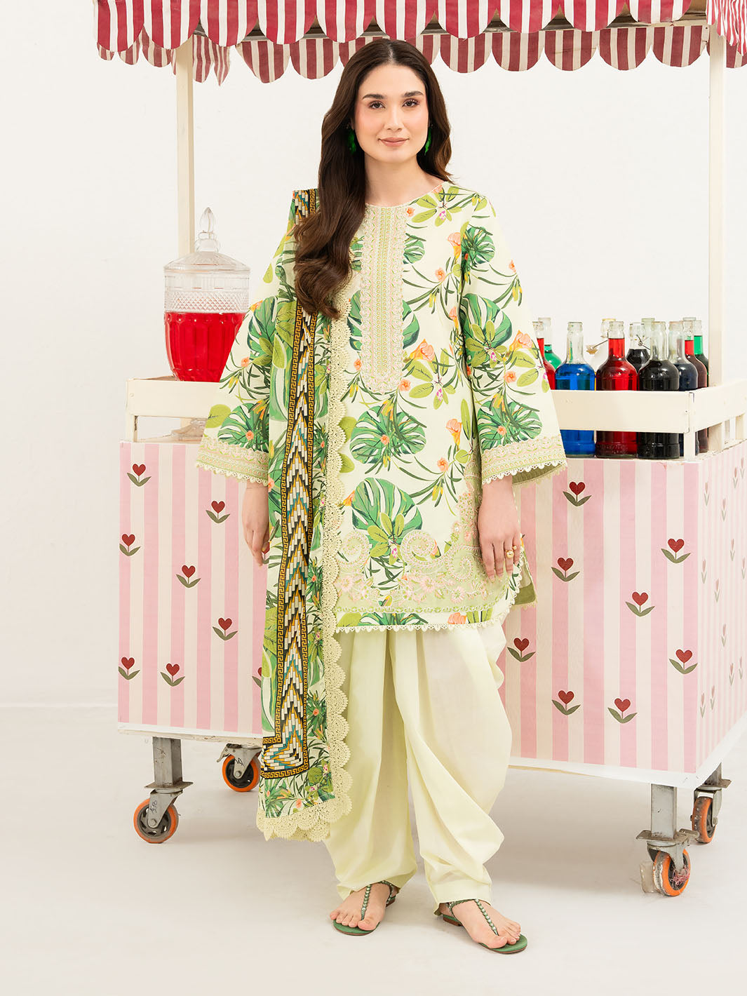 Mahnur | Anaya Lawn | ANA-013
