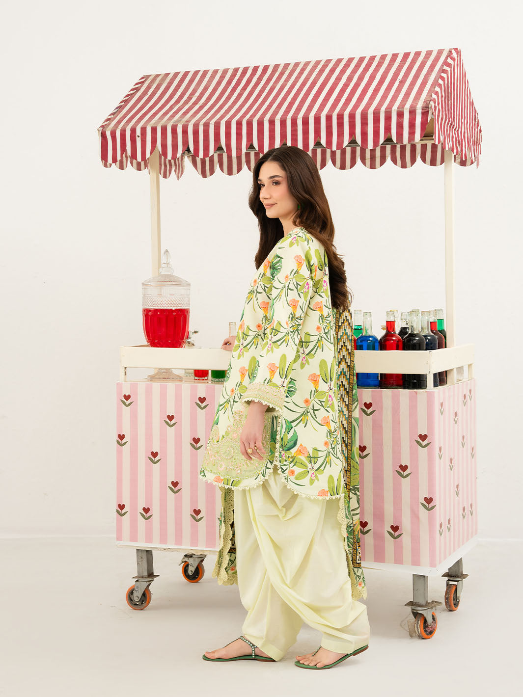 Mahnur | Anaya Lawn | ANA-013