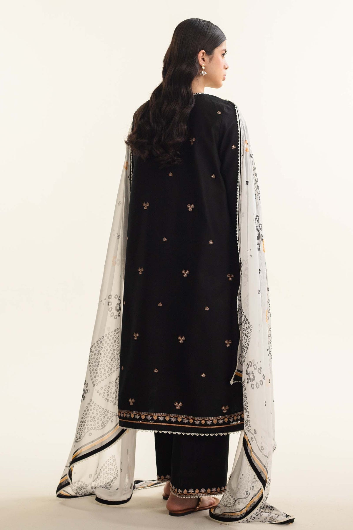 Zara Shahjahan | Coco Lawn Vol 2 | ARELA-7B - Official Zara Shahjahan stockist in UK - Sakeena London