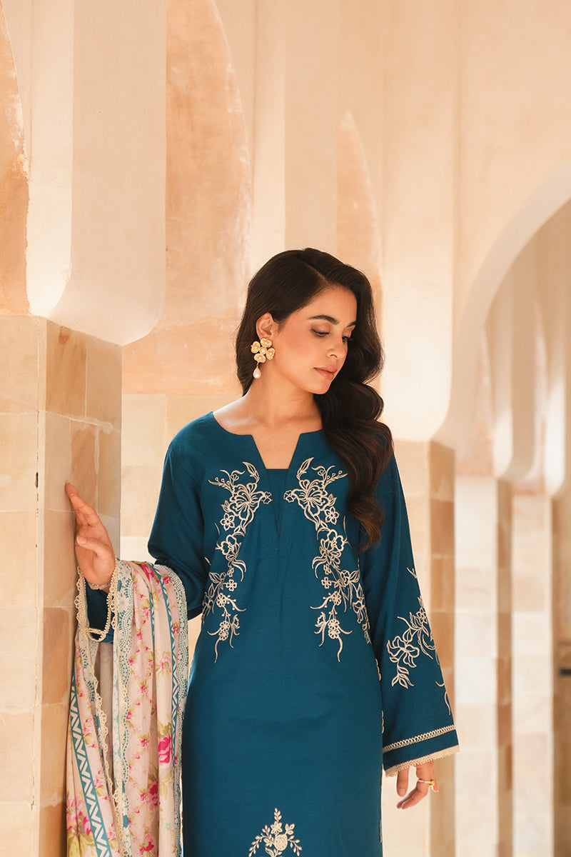 Manara | Vintage Karandi 24 | AYRA - Official Manara stockist in UK - Sakeena London