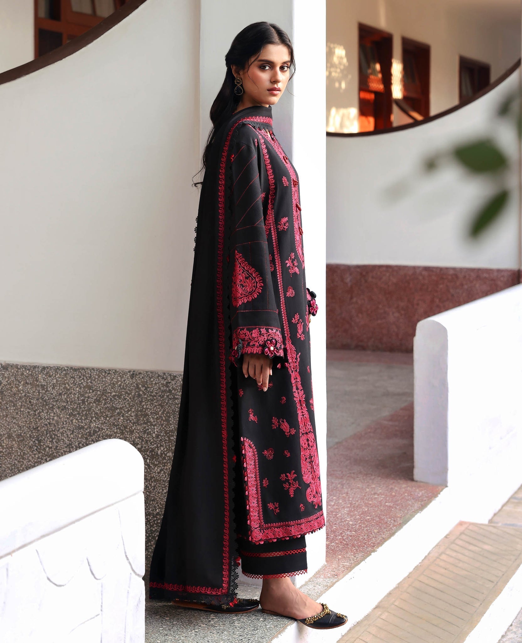 Republic Womenswear | Amaris Luxury Shawl 25 | Almira - Official Republic Womenswear stockist in UK - Sakeena London