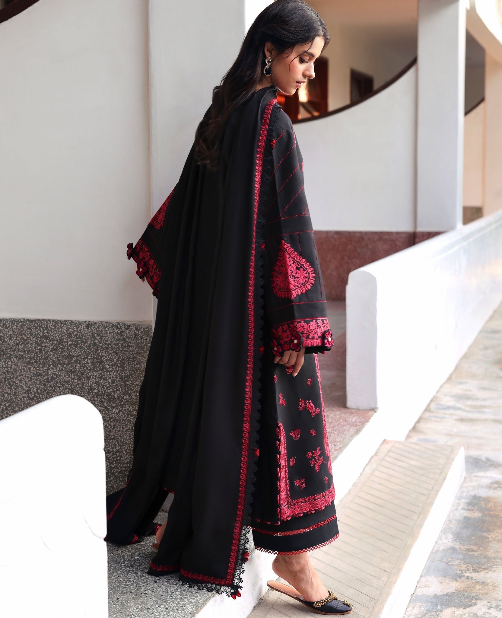 Republic Womenswear | Amaris Luxury Shawl 25 | Almira - Official Republic Womenswear stockist in UK - Sakeena London