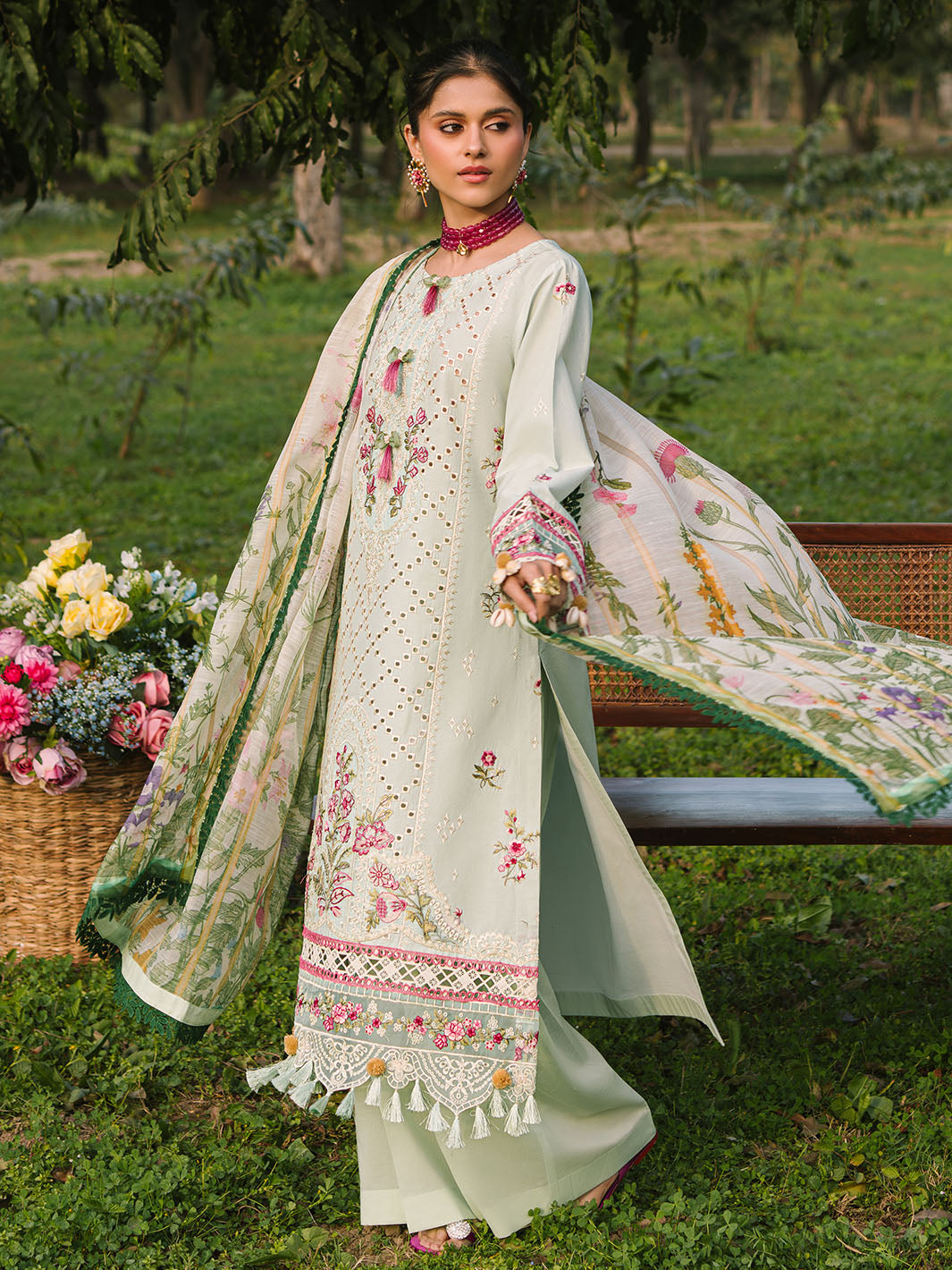 Mahnur | Dahlia Luxury Lawn 25 | Ana - Official Mahnur stockist in UK - Sakeena London