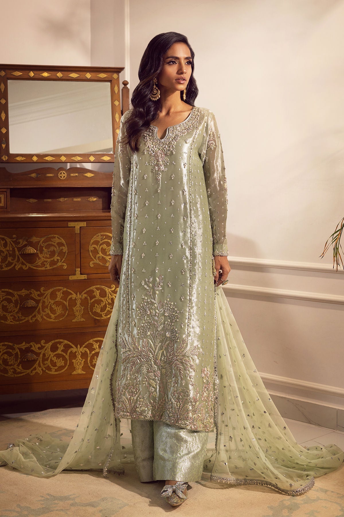 Annus Abrar | Melia Luxe Formals | Rizmia - Official Annus Abrar stockist in UK - Sakeena London