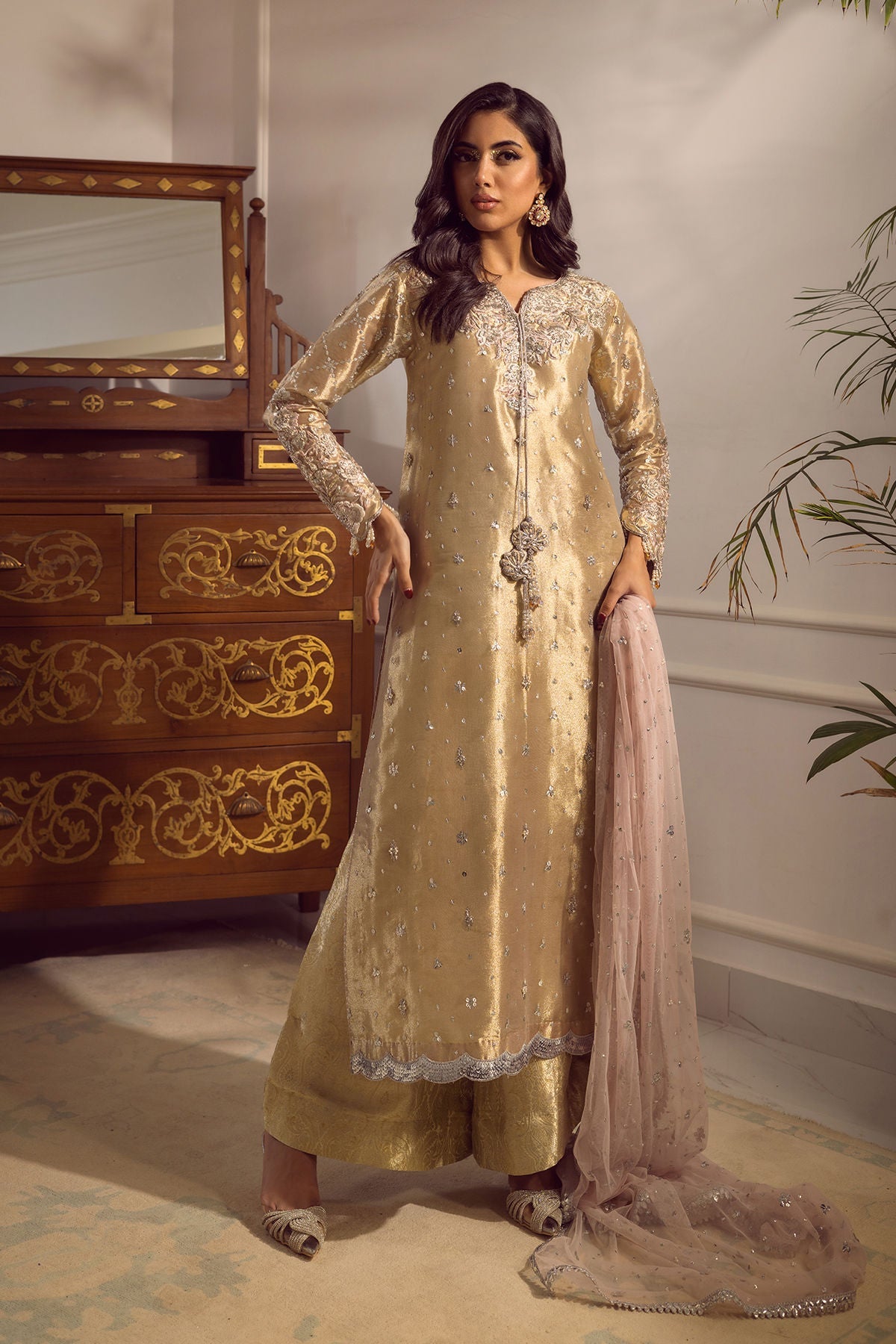Annus Abrar | Melia Luxe Formals | Hurmia - Official Annus Abrar stockist in UK - Sakeena London