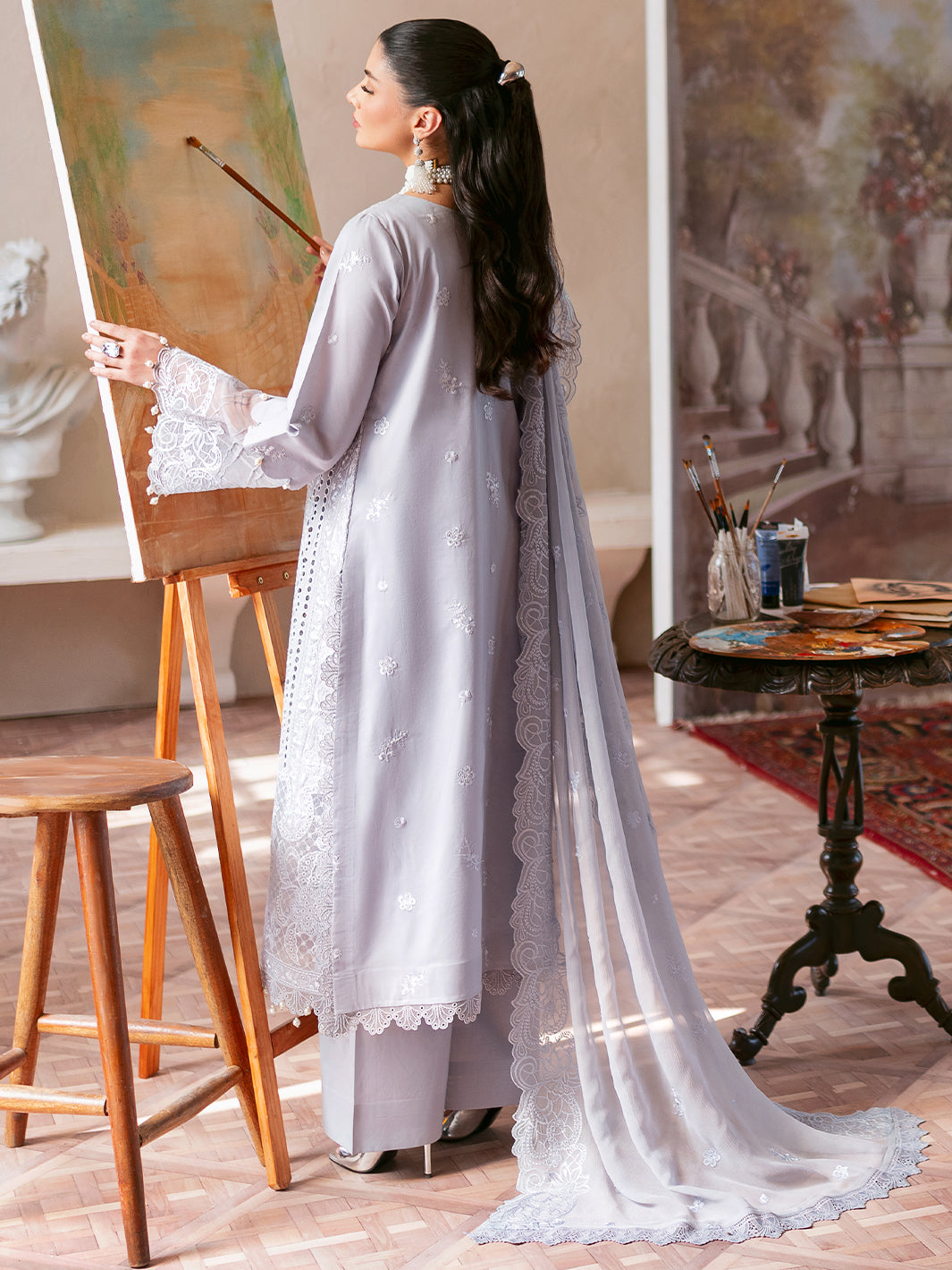 Mahnur | Sophie Luxury Lawn 25 | Ari - Official Mahnur stockist in UK - Sakeena London