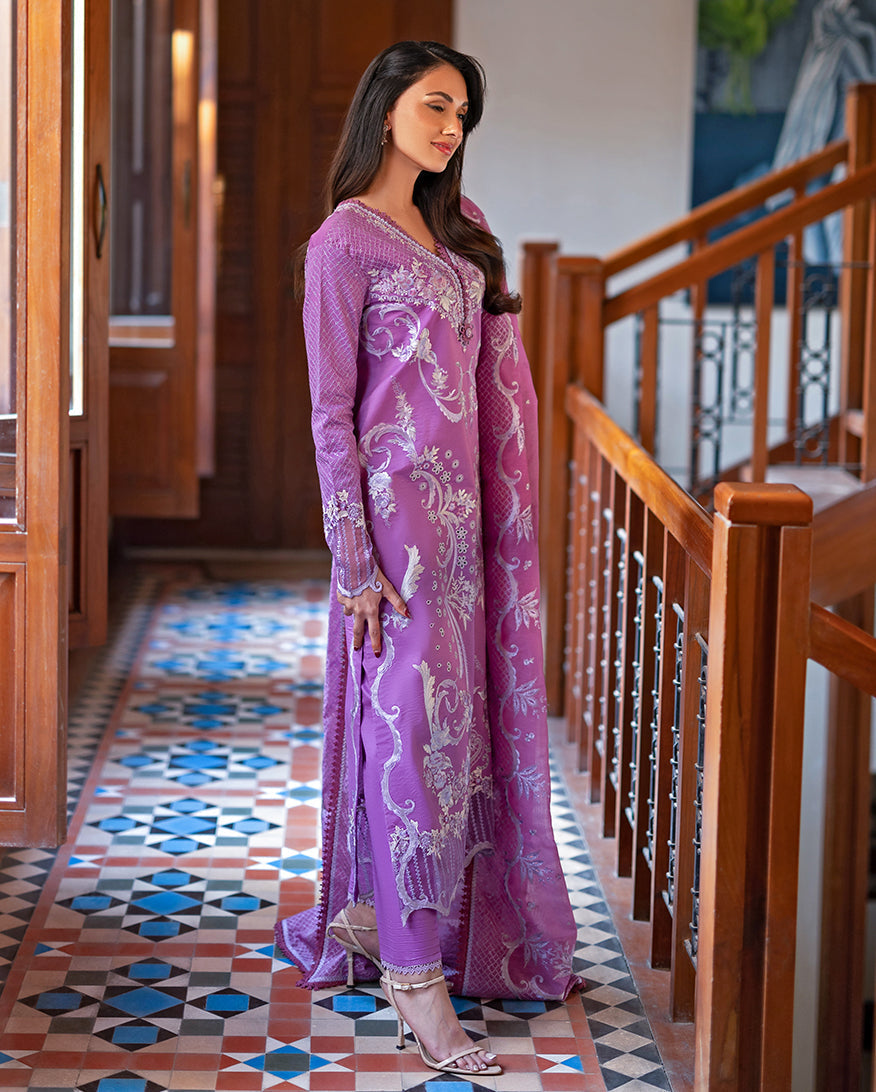 Mushq | Astoria Lawn 26 | Arielle