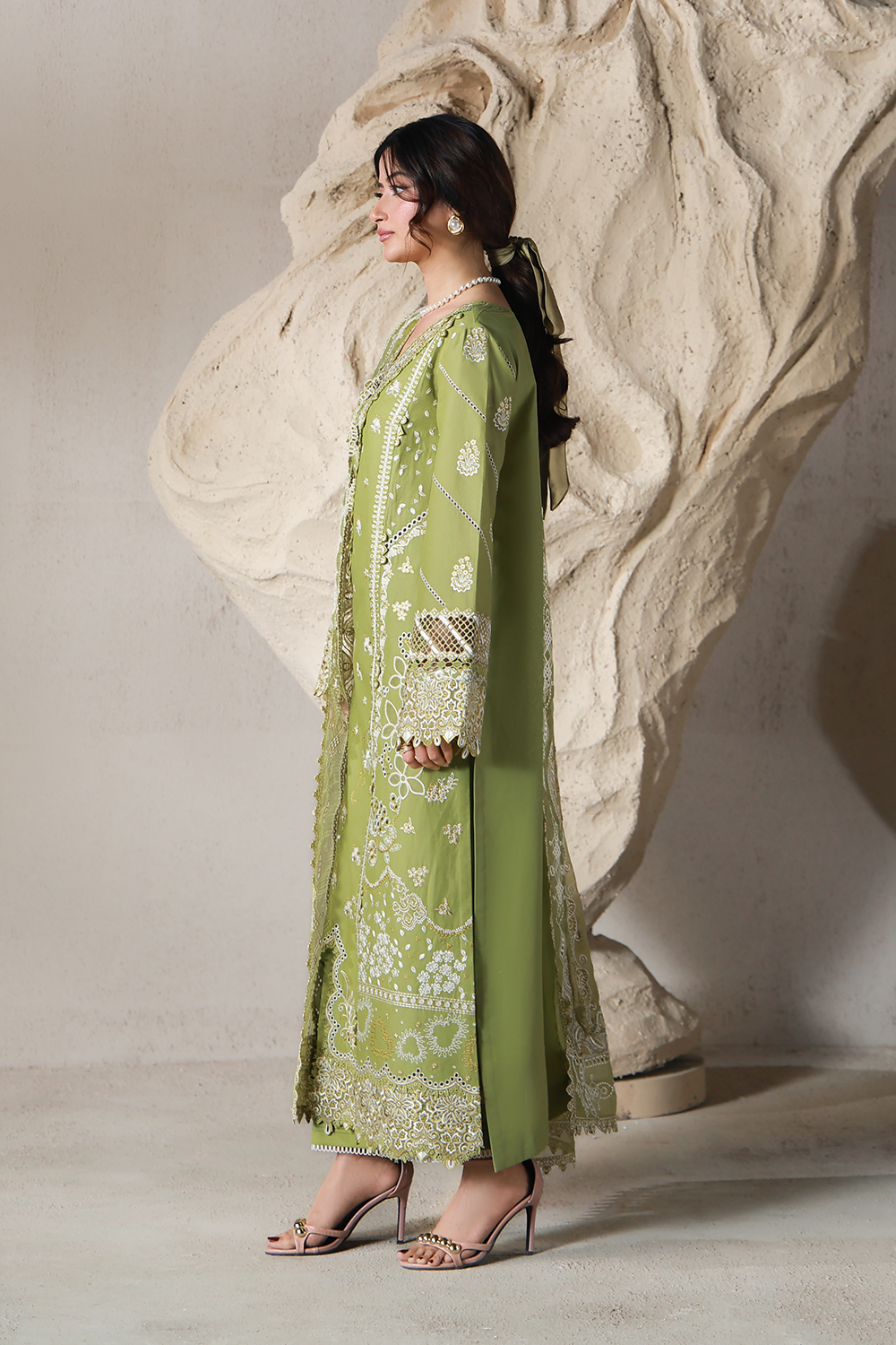 Aabyaan | Saagar Luxury Festive Lawn 26 | MAYA (AL-08)