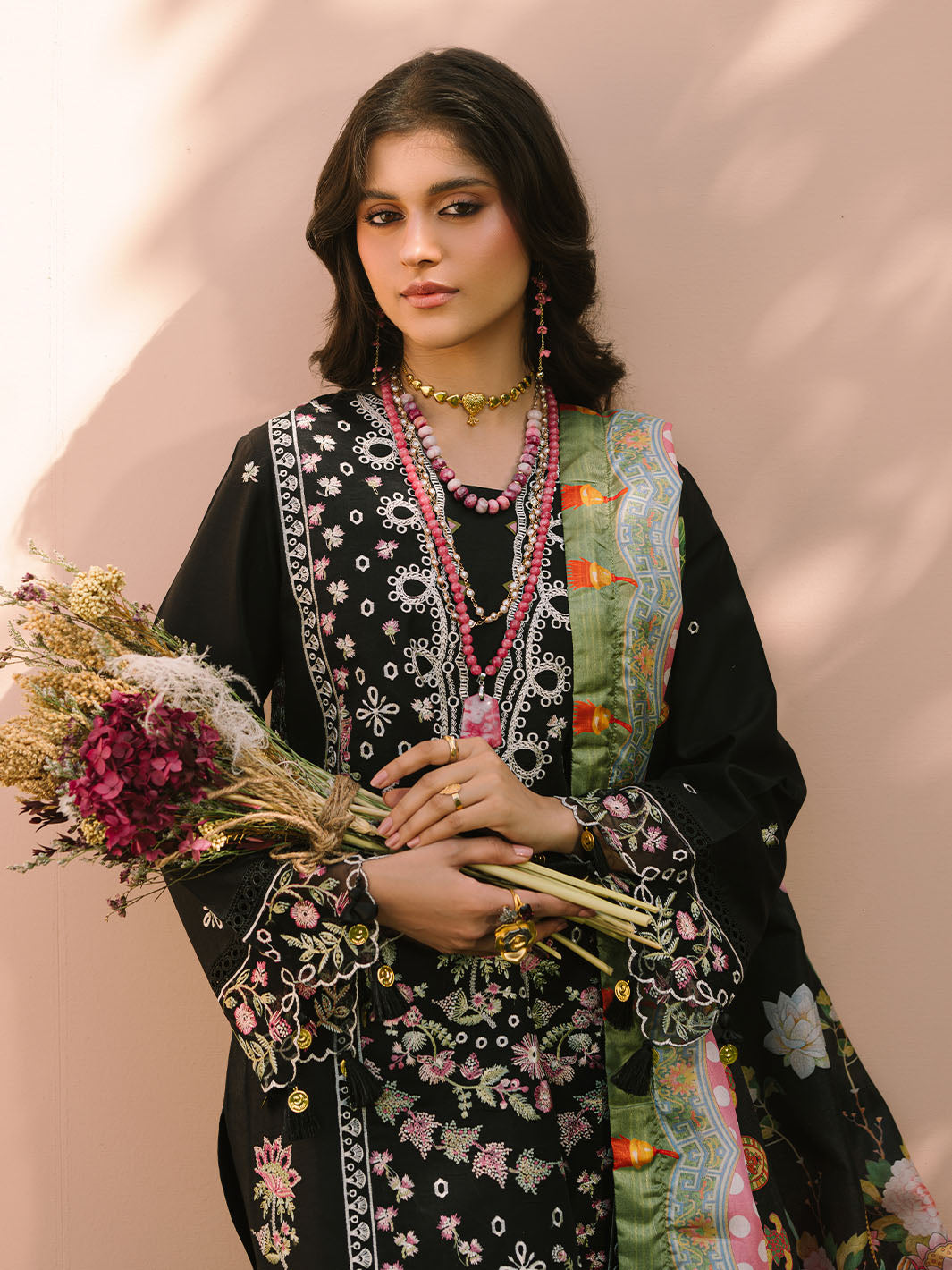 Mahnur | Dahlia Luxury Lawn 25 | Aurora - Official Mahnur stockist in UK - Sakeena London