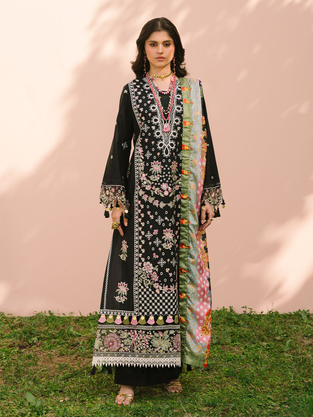 Mahnur | Dahlia Luxury Lawn 25 | Aurora - Official Mahnur stockist in UK - Sakeena London