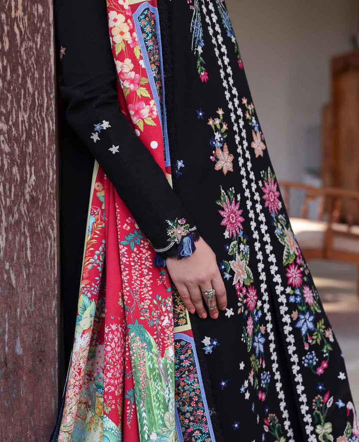 Republic Womenswear | Amaris Luxury Shawl 25 | Aveline - Official Republic Womenswear stockist in UK - Sakeena London