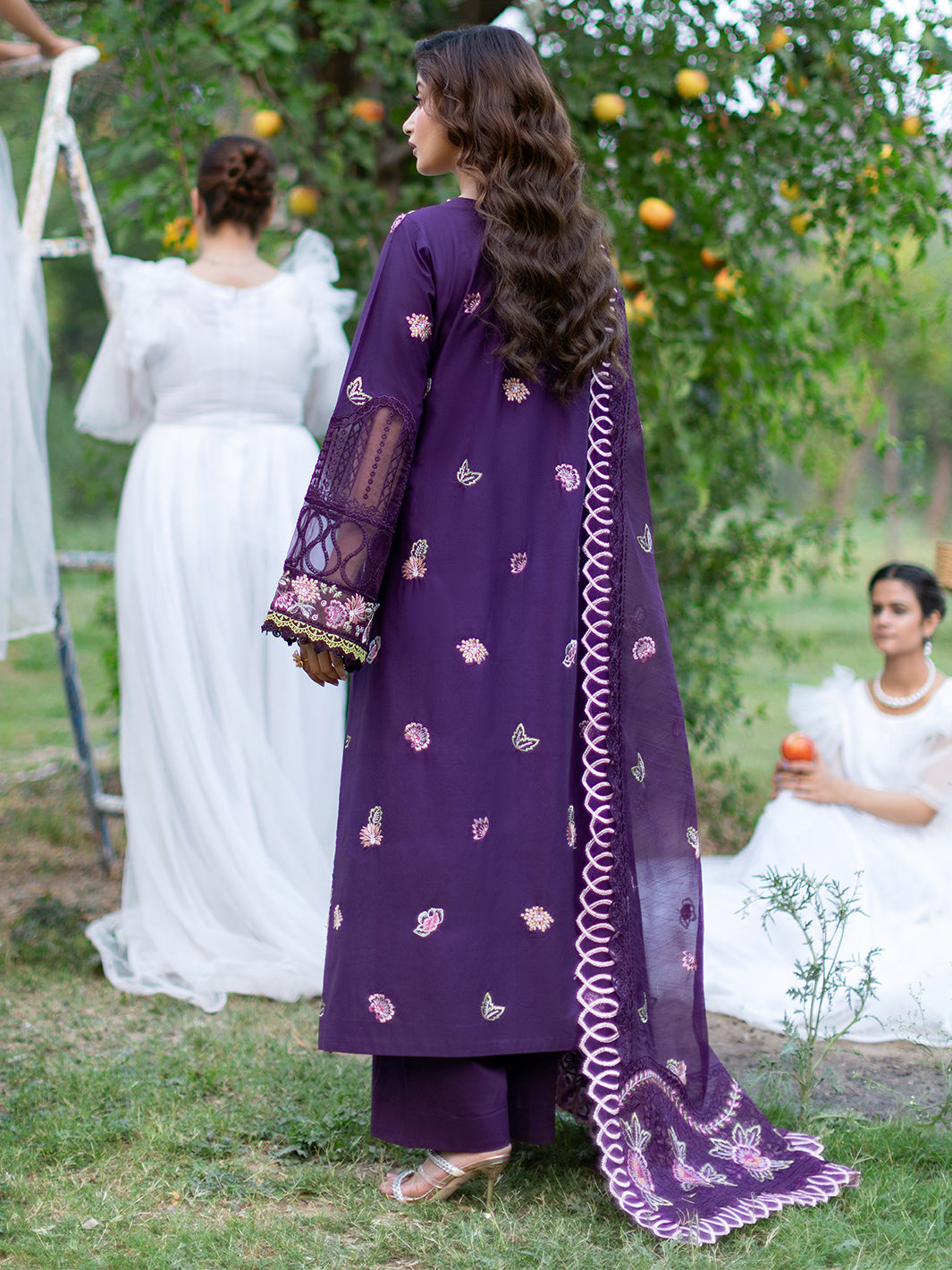 Mahnur | Sophie Luxury Lawn 25 | Ayra - Official Mahnur stockist in UK - Sakeena London