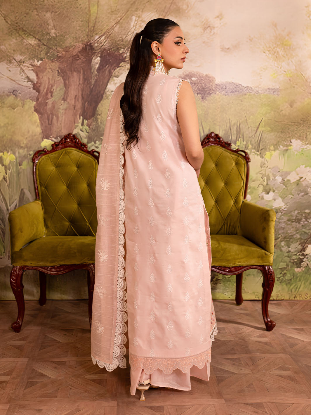 Mahnur | Twilight Luxury Lawn 25 | AYSEL - Official Mahnur stockist in UK - Sakeena London