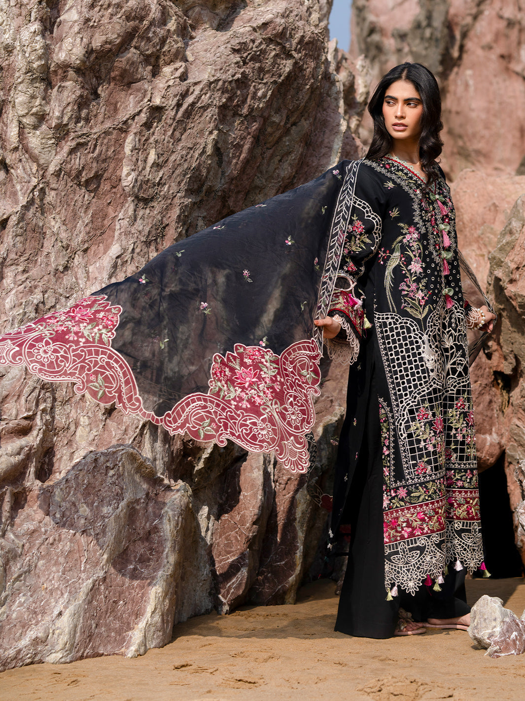Mahnur | Sirena Luxury Lawn 25 | Azure - Official Mahnur stockist in UK - Sakeena London