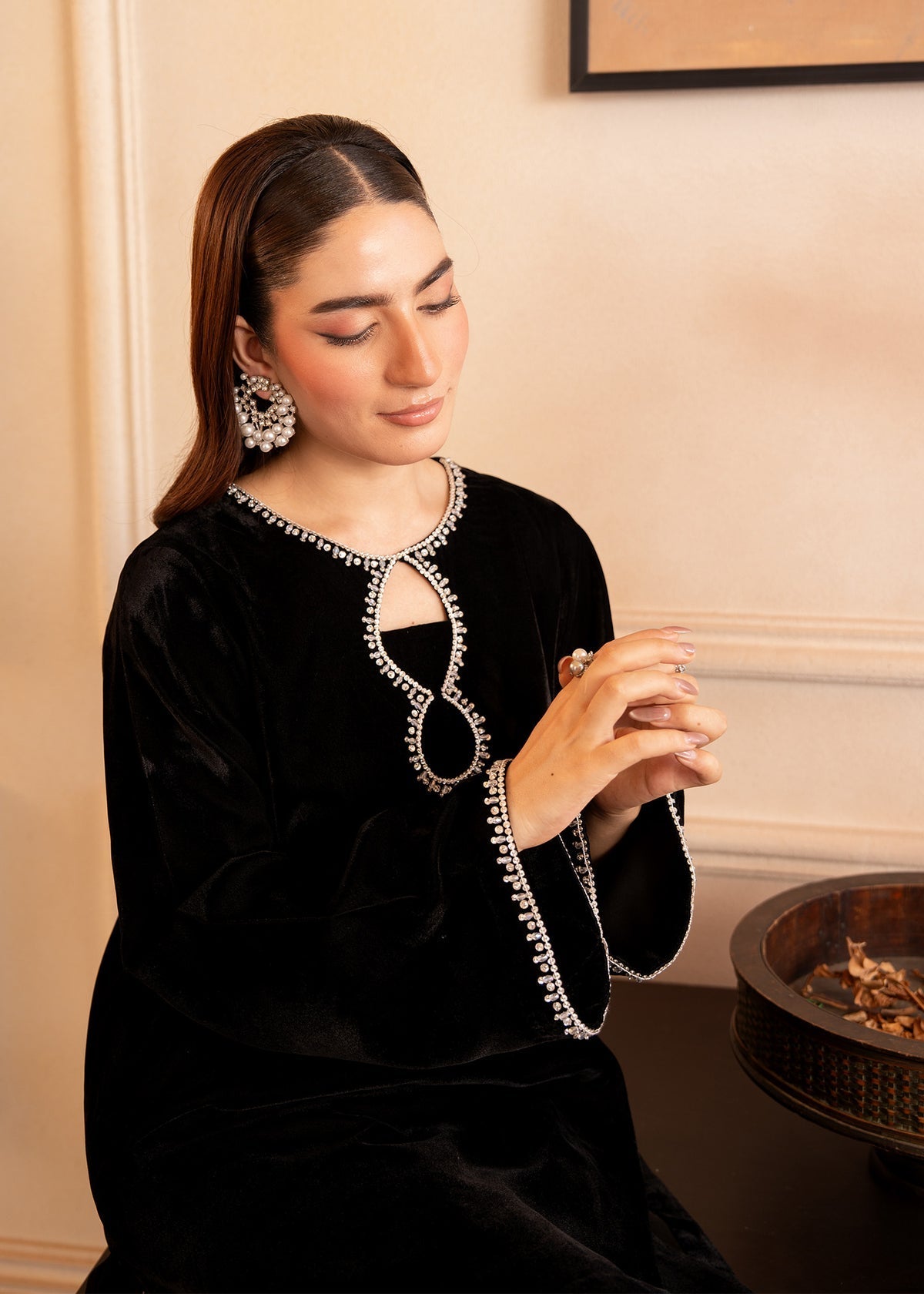 Fozia Khalid | The Velvet Rise 25 | NOIR GLEAM - Official Fozia Khalid stockist in UK - Sakeena London