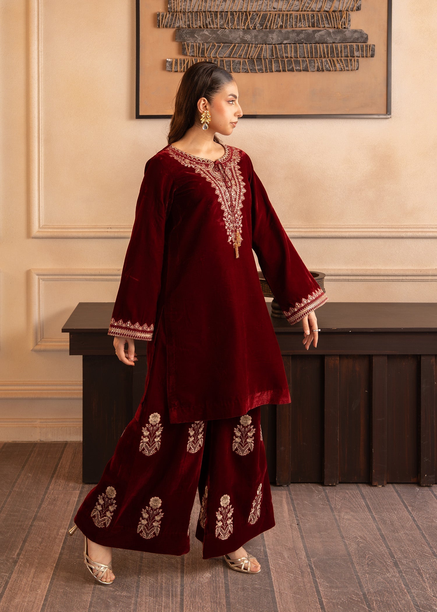 Fozia Khalid | The Velvet Rise 25 | CRIMSON GRACE - Official Fozia Khalid stockist in UK - Sakeena London