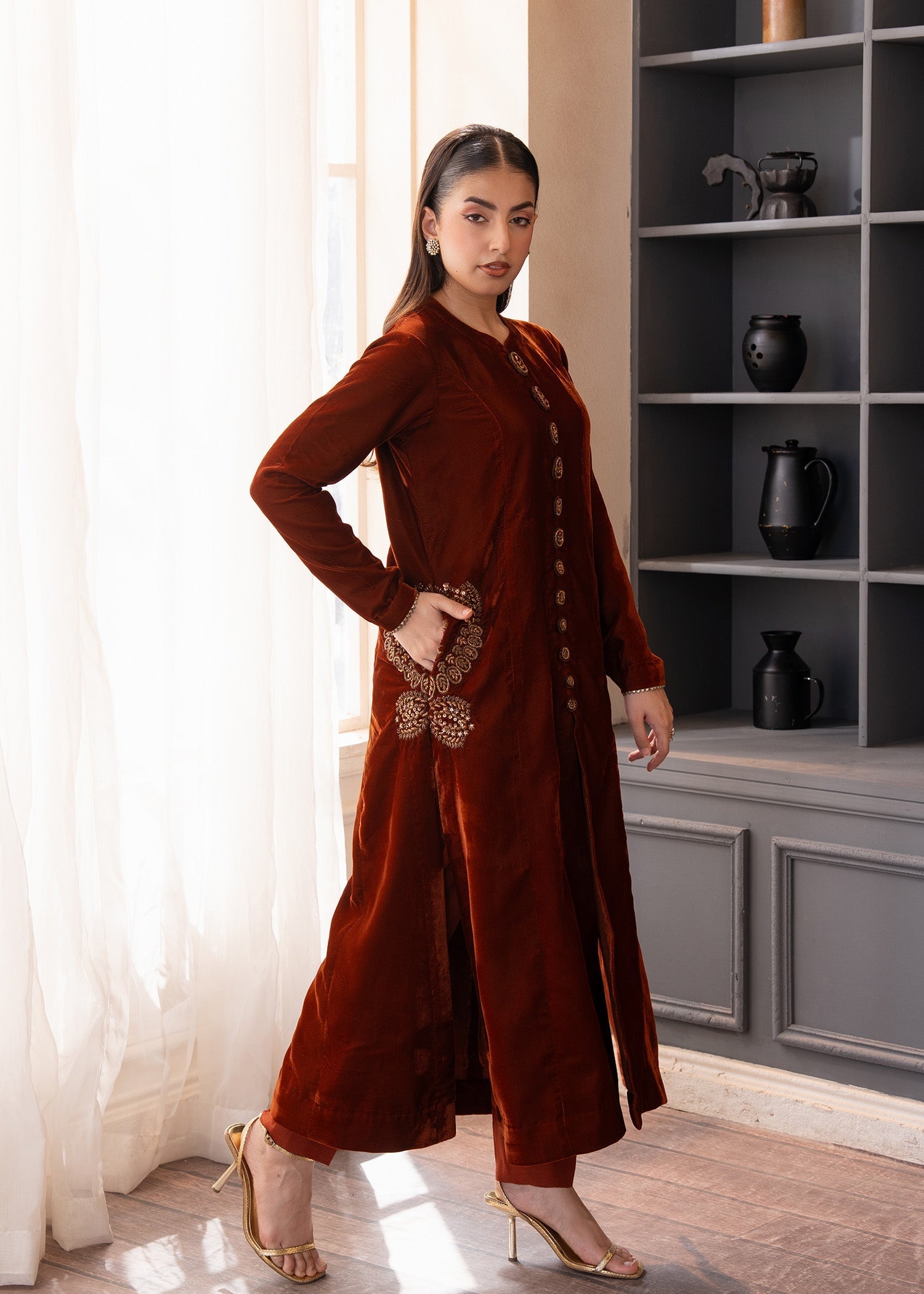 Fozia Khalid | The Velvet Rise 25 | MOCHA LUXE - Official Fozia Khalid stockist in UK - Sakeena London