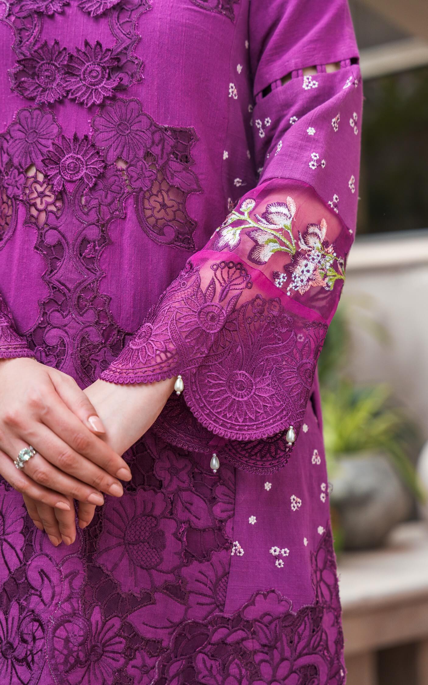 Asifa and Nabeel | Luxury Winter 24 | BLOOM WL-09 - Official Asifa and Nabeel stockist in UK - Sakeena London