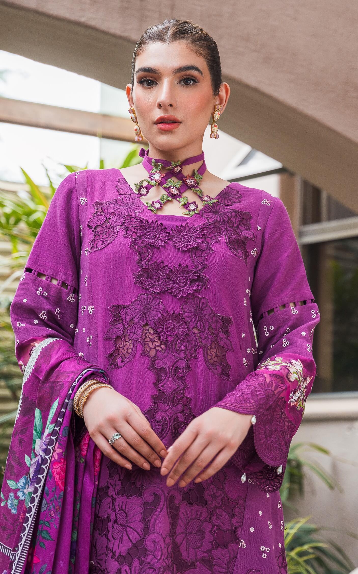 Asifa and Nabeel | Luxury Winter 24 | BLOOM WL-09 - Official Asifa and Nabeel stockist in UK - Sakeena London