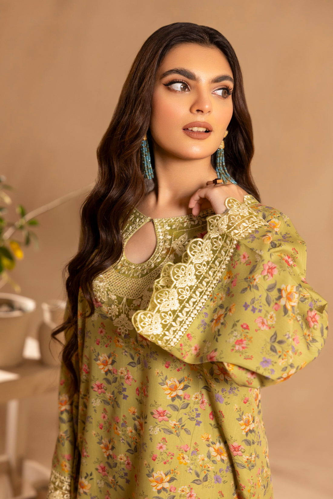 Mohagni | Tulips 24 | BLS-17 - Official Mohagni stockist in UK - Sakeena London