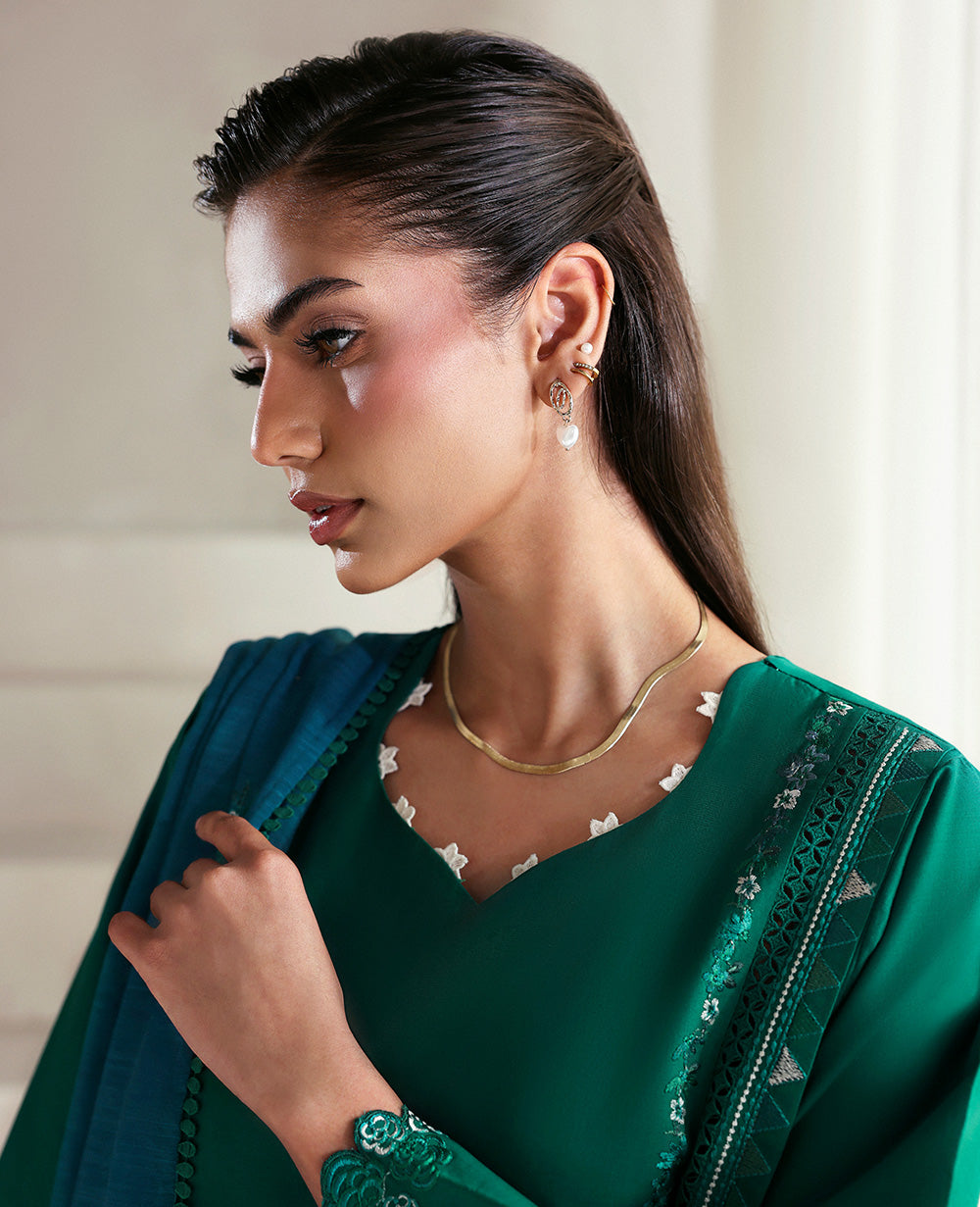 Republic Womenswear | Basics 25 | BP-210 - Official Republic Womenswear stockist in UK - Sakeena London