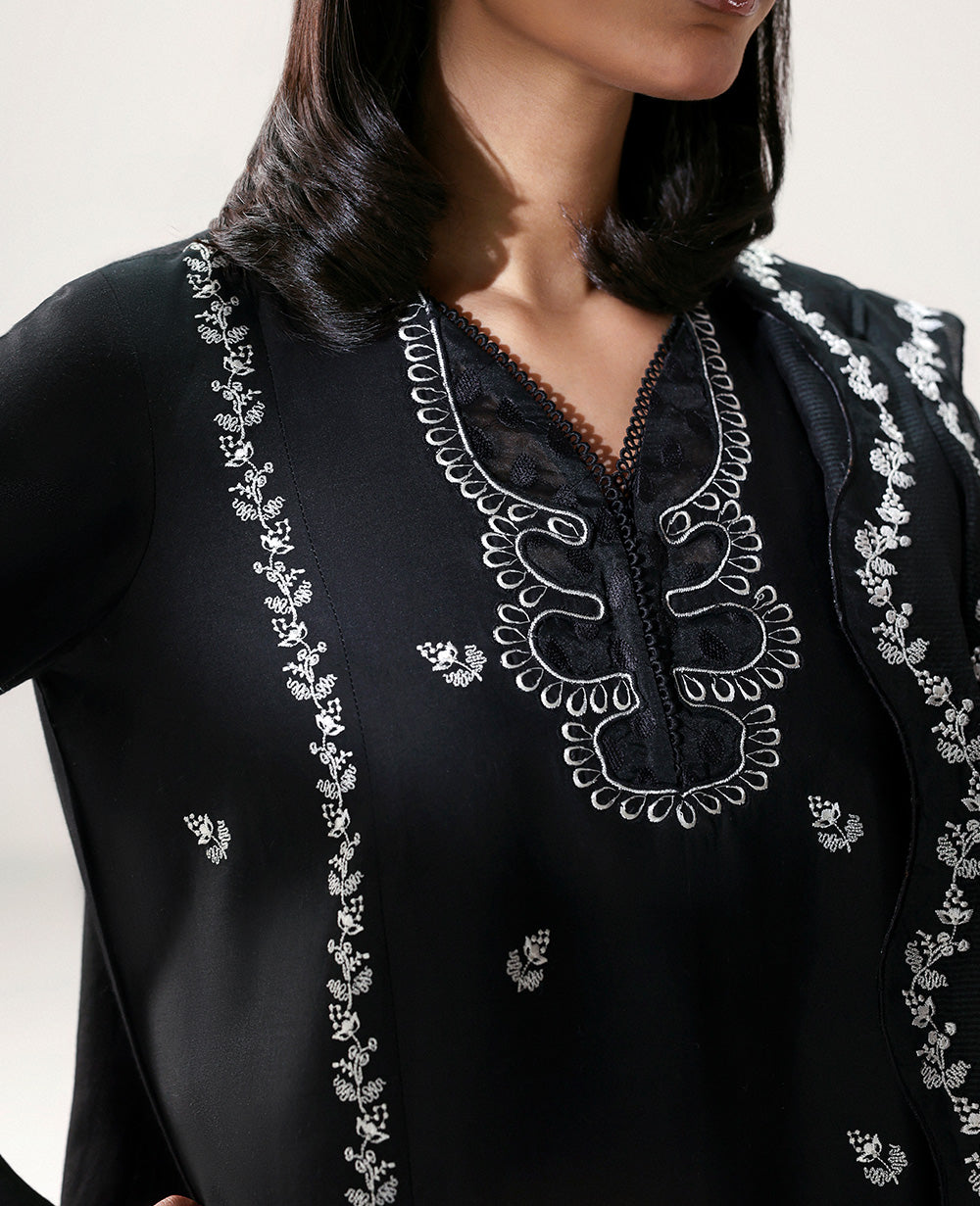 Republic Womenswear | Basics 25 | BP-214 - Official Republic Womenswear stockist in UK - Sakeena London