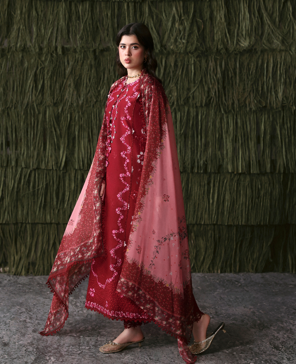 Republic Womenswear | Basics Pret | Dahlia Royale