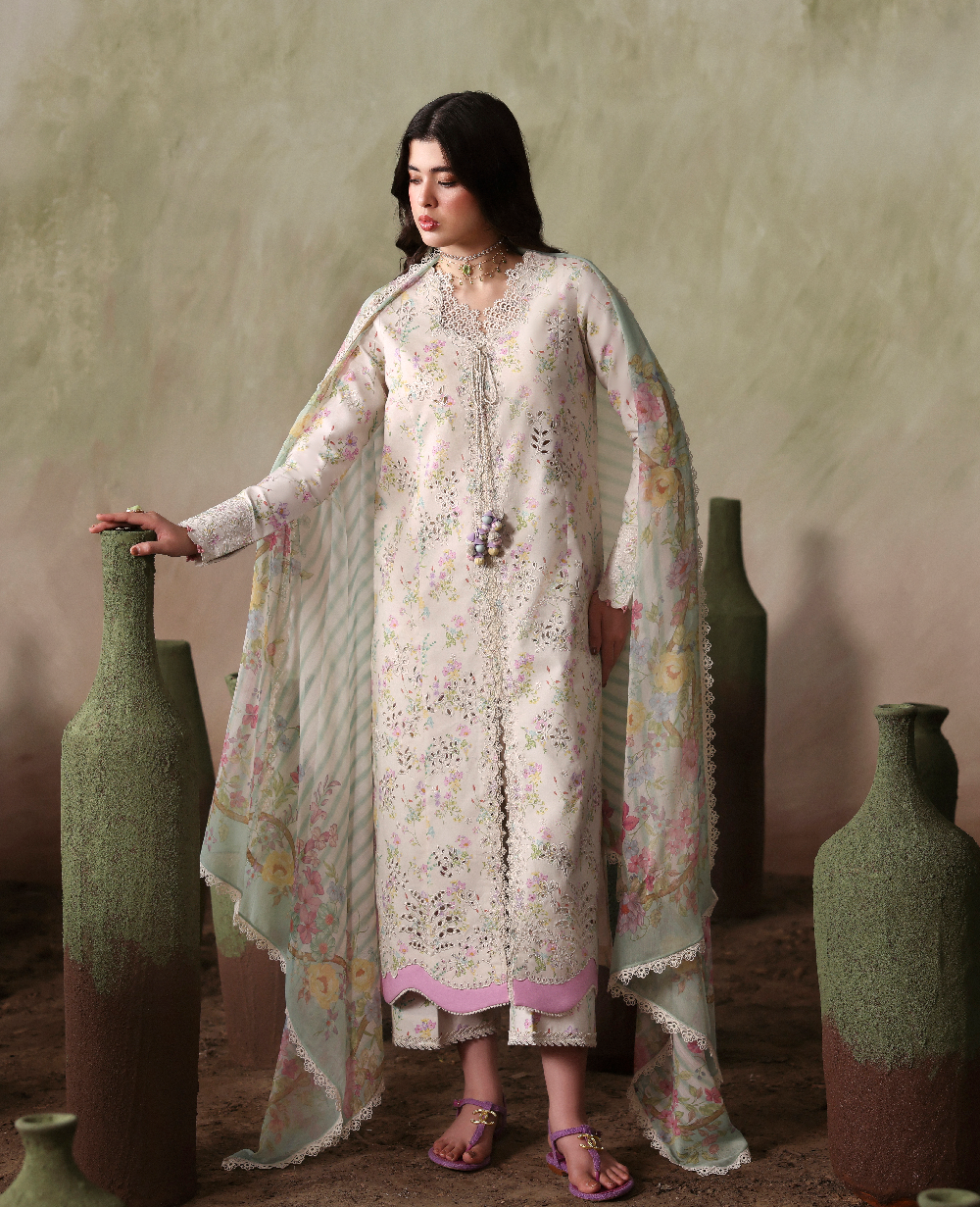 Republic Womenswear | Basics Pret | Pearl Edit