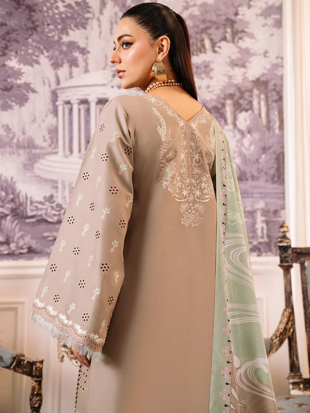 Bin Ilyas | La Hira Spring Summer 24 | 203-A - Official Bin Ilyas stockist in UK - Sakeena London