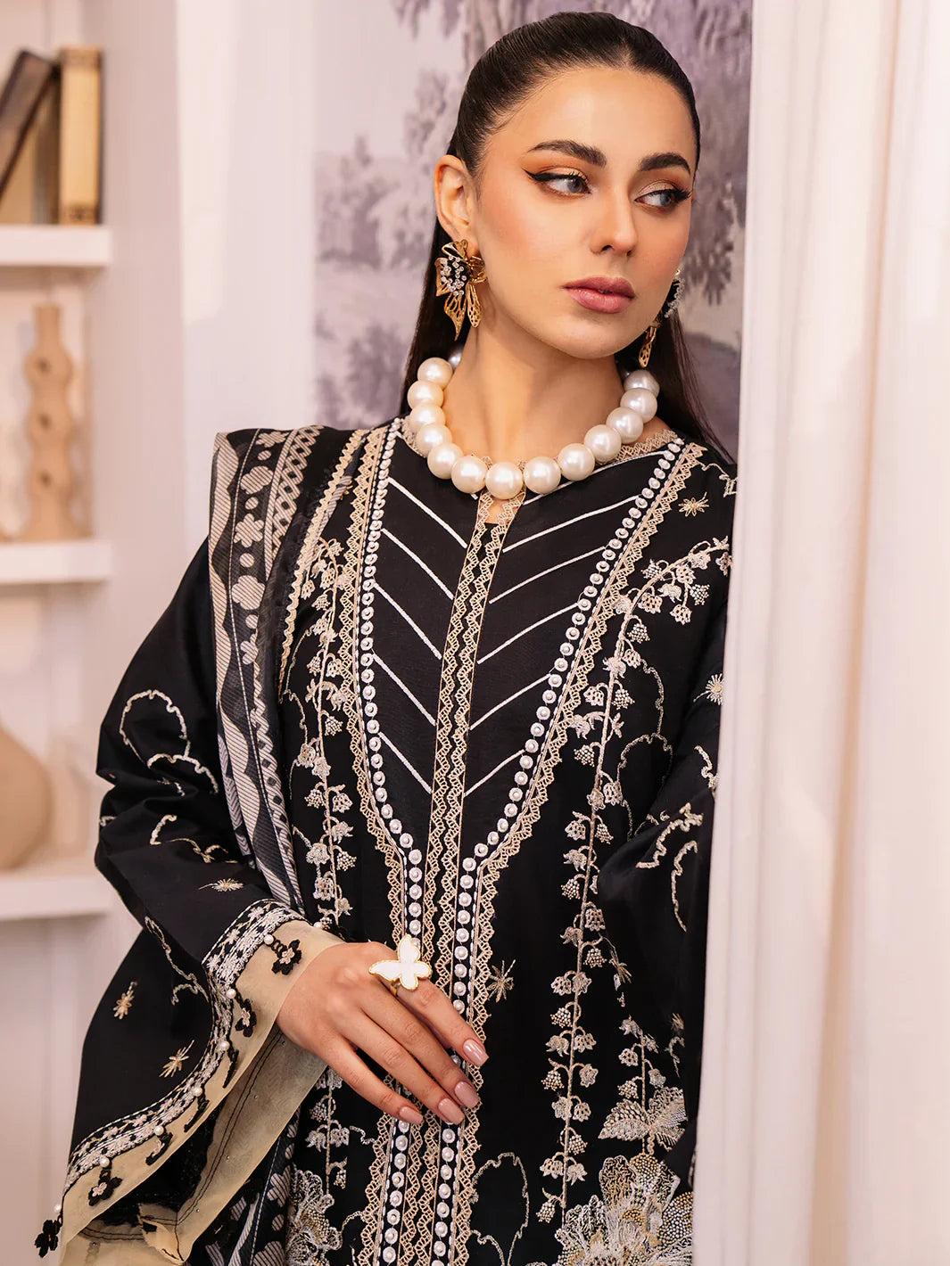 Bin Ilyas | La Hira Spring Summer 24 | 207-B - Official Bin Ilyas stockist in UK - Sakeena London