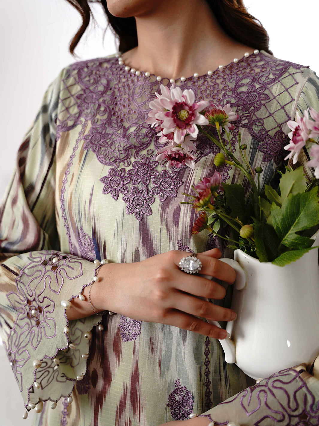 Bin Ilyas | Noura Viscose 24 | 75-A - Official Bin Ilyas stockist in UK - Sakeena London