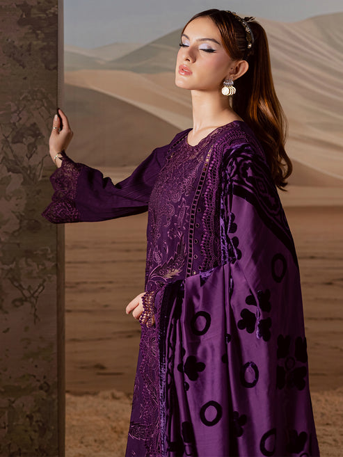 Mahnur | Amelia Luxury Winter 25 | CK-010 Kotrai - Official Mahnur stockist in UK - Sakeena London