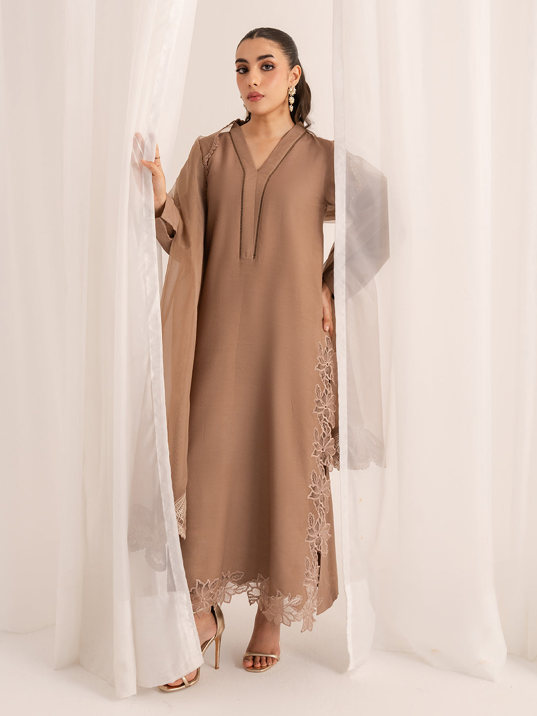 Izel | The Silk Chapter | Caramel - Official Izel stockist in UK - Sakeena London