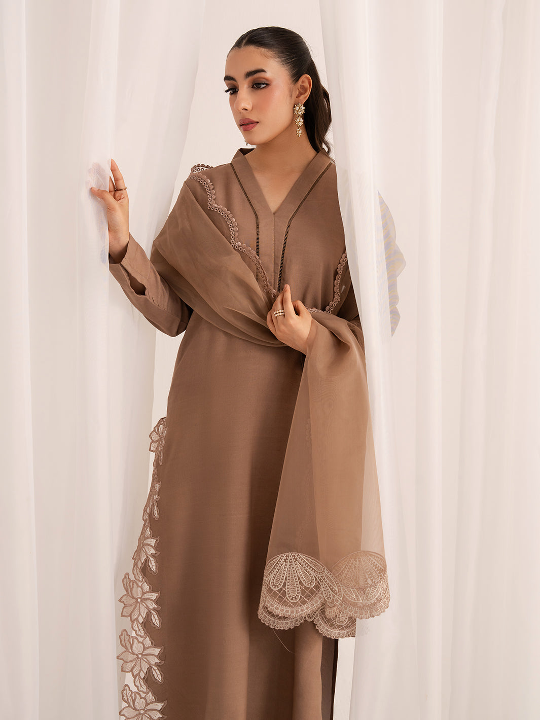 Izel | The Silk Chapter | Caramel - Official Izel stockist in UK - Sakeena London